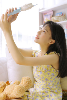 漂亮女秘书的目的